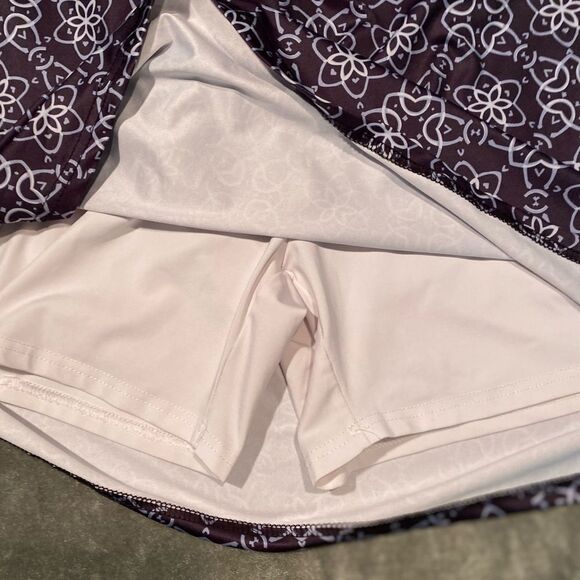 BOLD Print Stretch Golf Skort - Picture 10 of 10